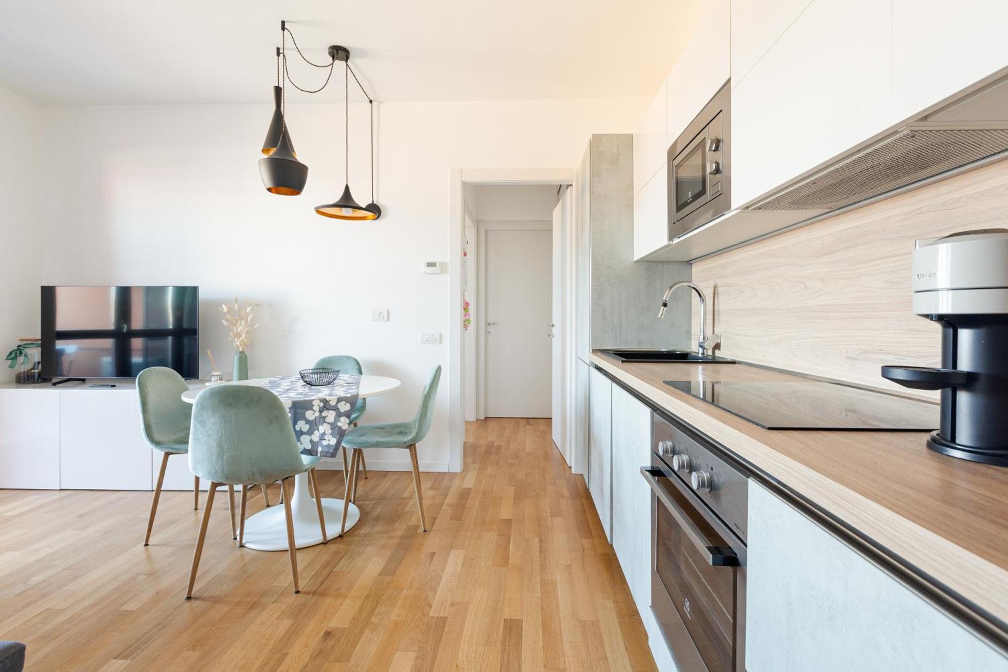Sweet Milano Apartment - With Balcony Bagian luar foto